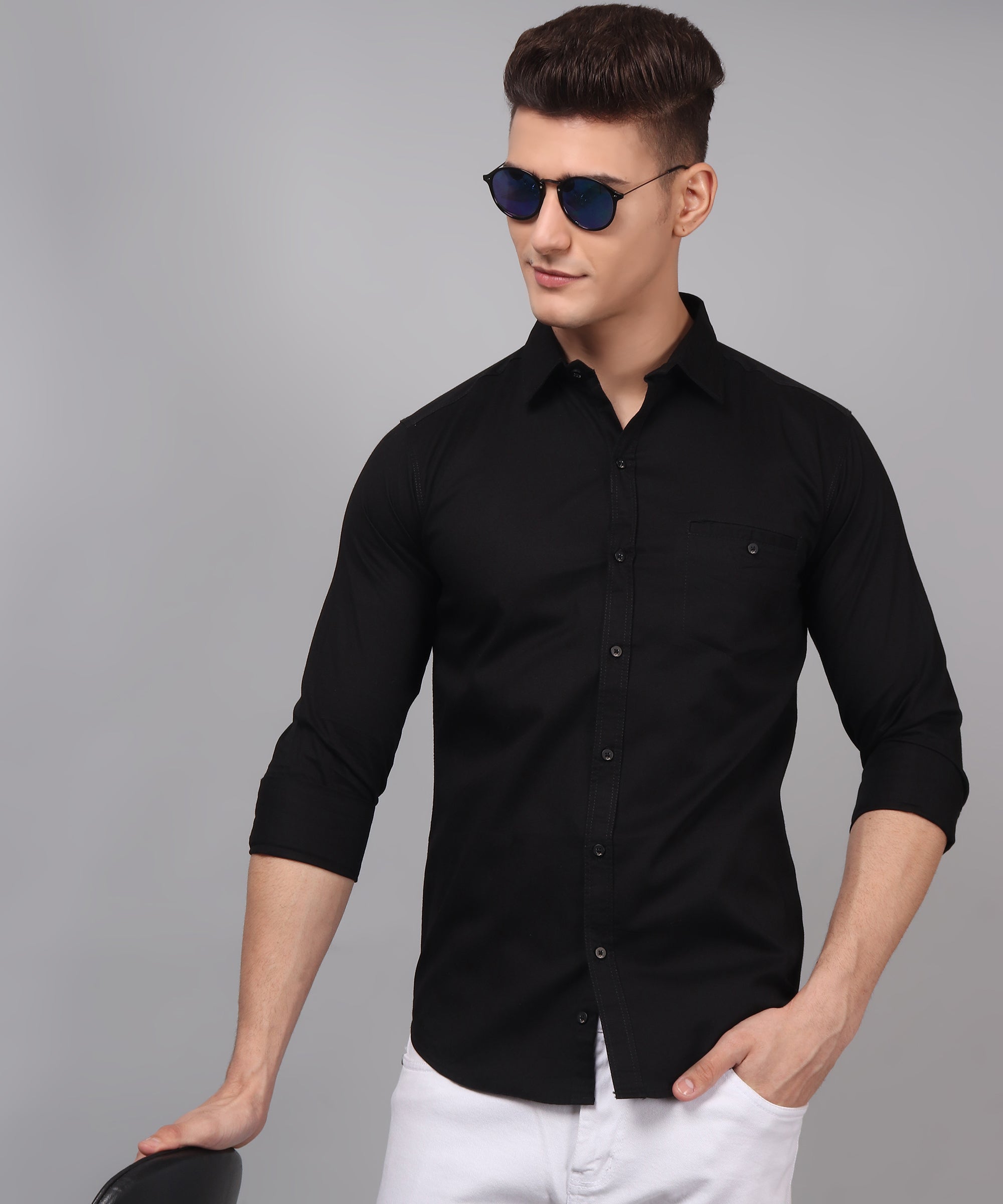 Lawn Elegance: Embracing Lightness and Luxury in Lawn Fabric Shirts