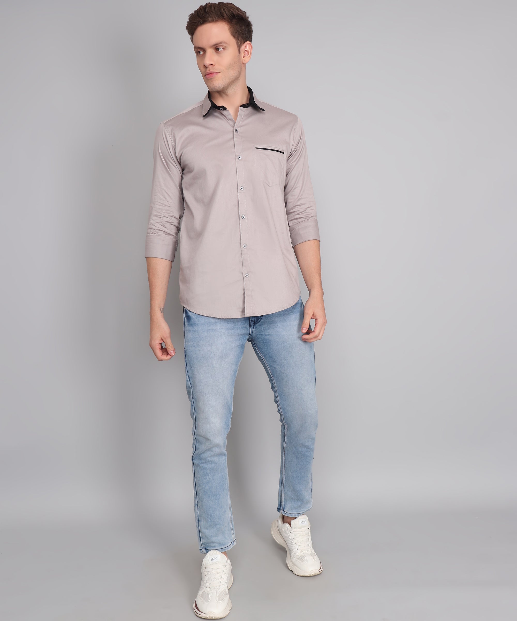 Effortless Chic: The Contemporary Appeal of Broadcloth Casual Shirts for Men