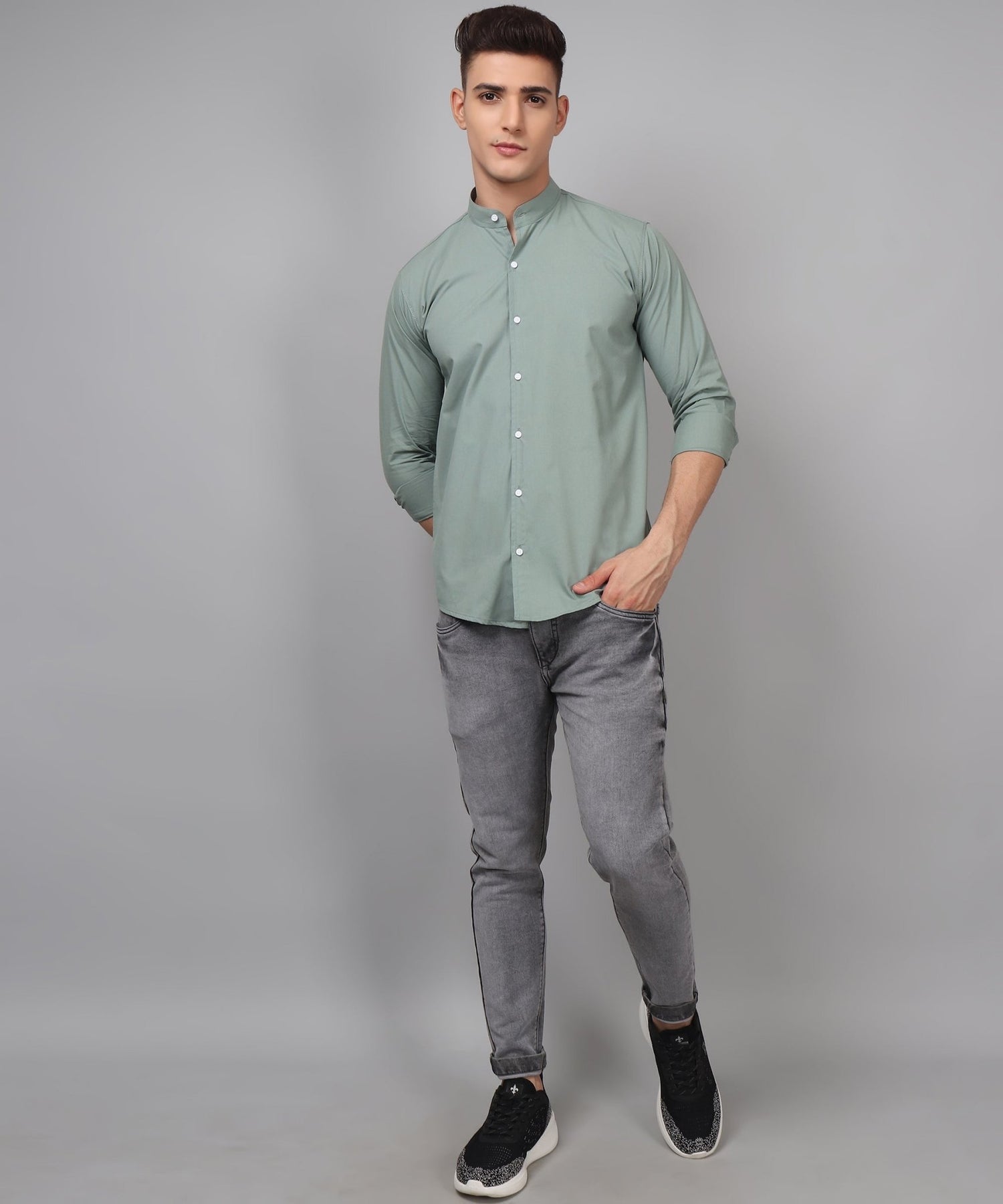 How Should a Man Wear a Casual Shirt? - TryBuy® USA🇺🇸
