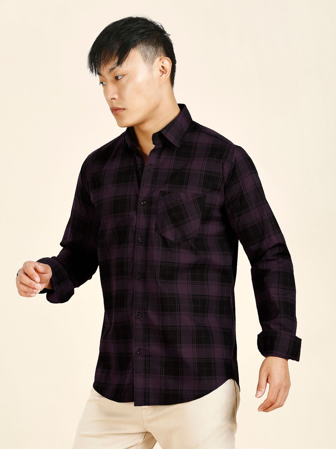 Sleek Checked Men's Shirt