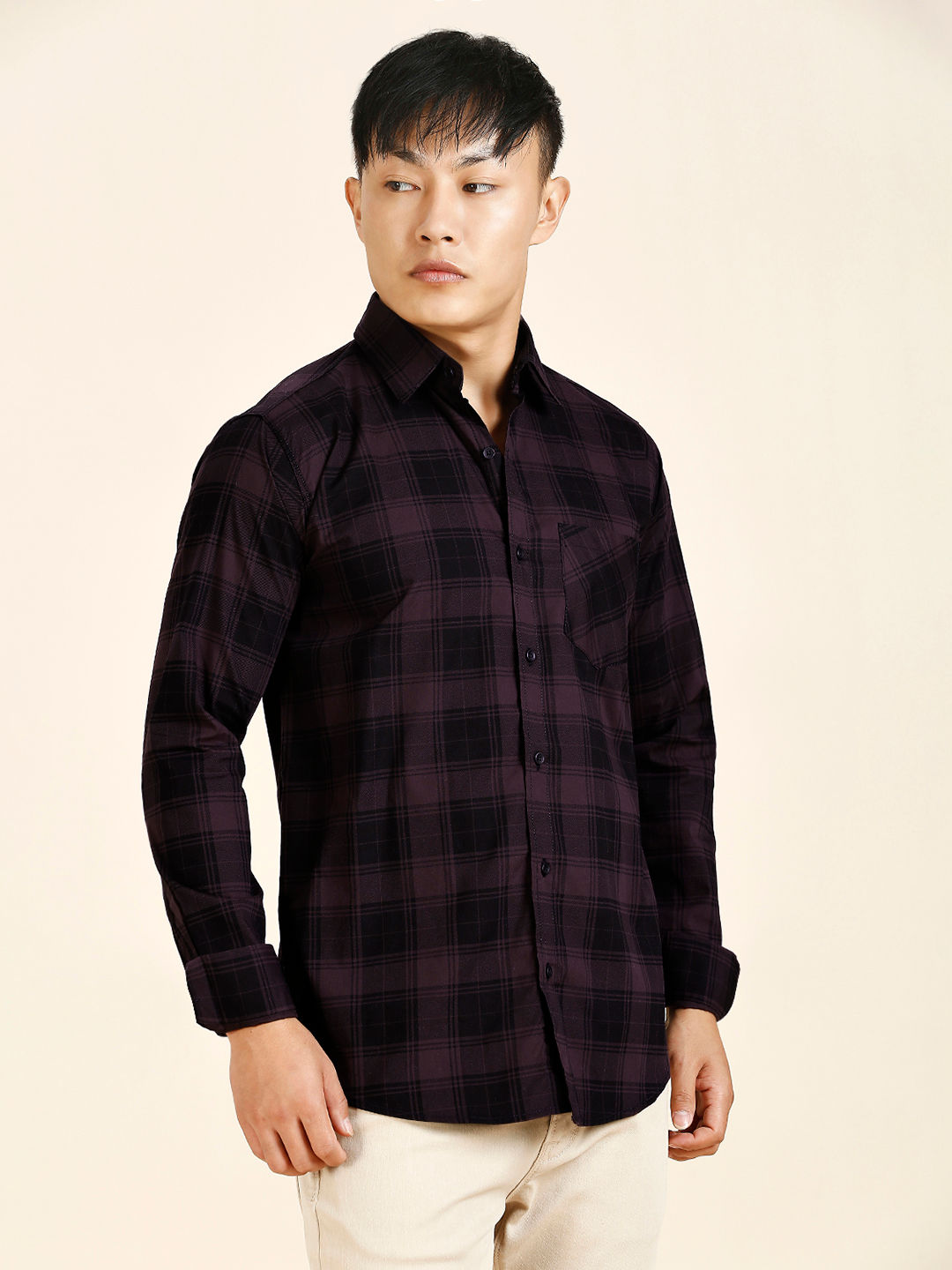 Sleek Checked Men's Shirt