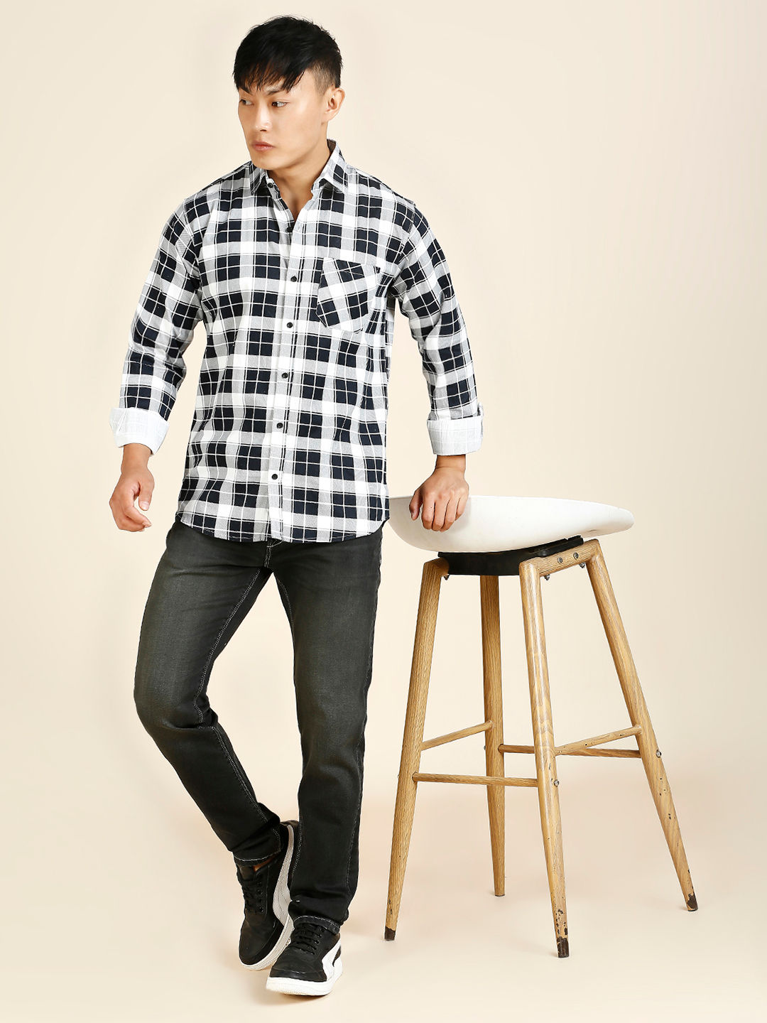 Breezy Checked Men's Shirt