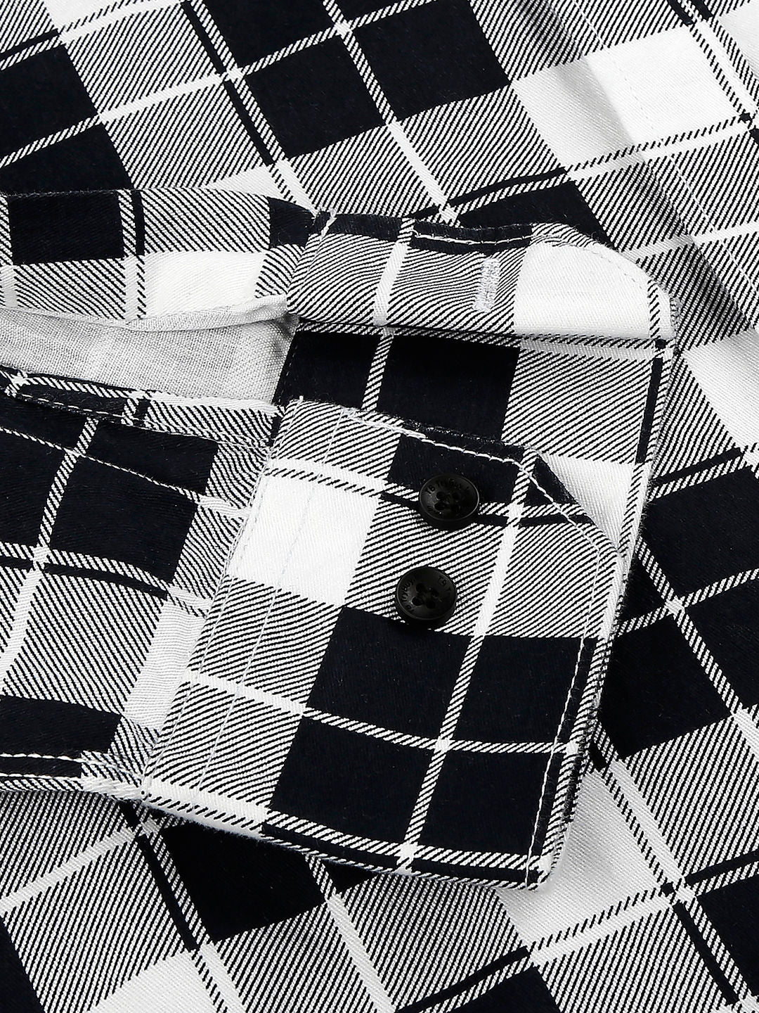 Breezy Checked Men's Shirt