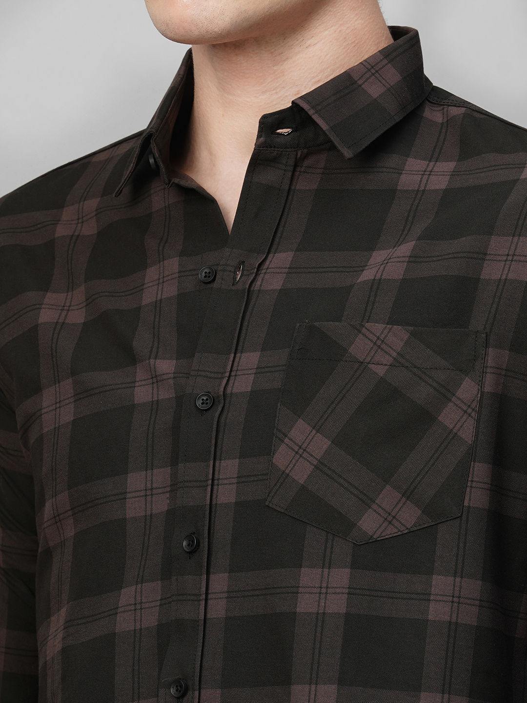 Fashionable Checked Shirts for Men